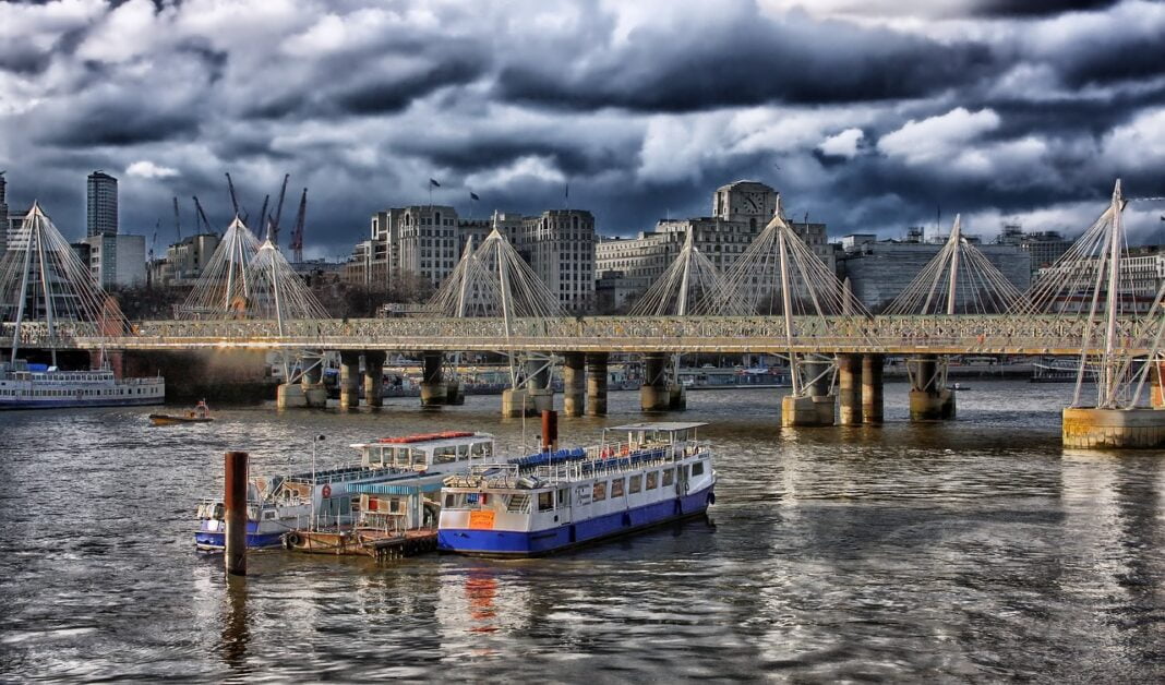 boats-123778_1280