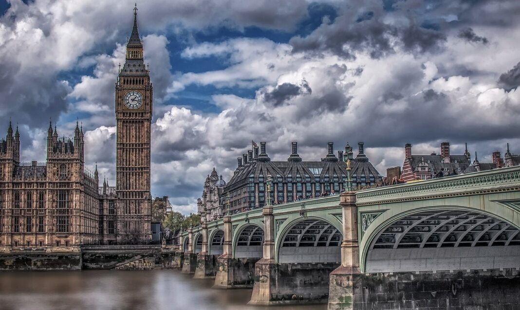 london-1900570_1280