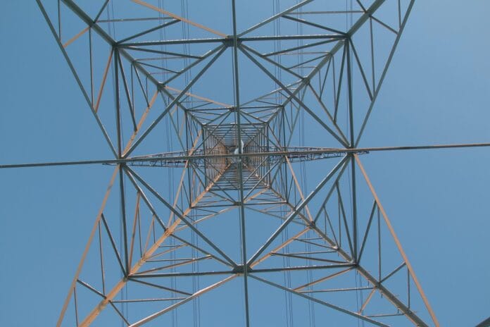 power-pole-6857987_1280